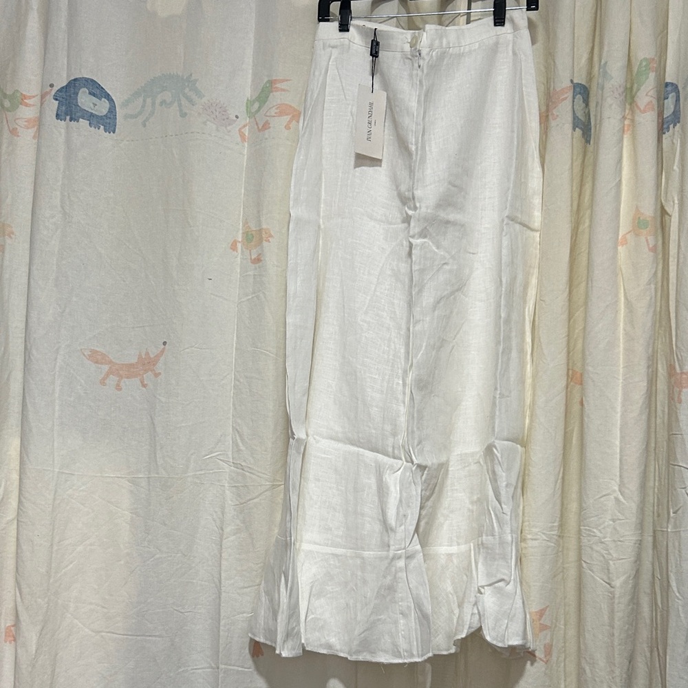 Elegant White Linen Ruffled Front Maxi Skirt 40 - Picture 5 of 8